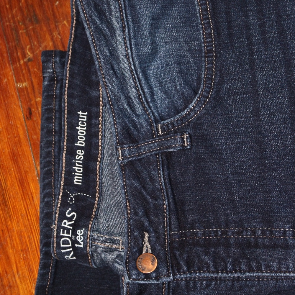 Lee Riders Jeans - Picture 2 of 2